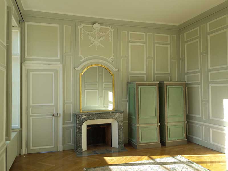 La restauration de décors peints et travaux de peinture biosourcée dans le 95