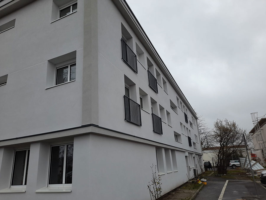 Contactez nos façadiers Monti pour vos travaux de ravalement de façades pour bâtiment à Paris et dans toute l'Ile-de-France