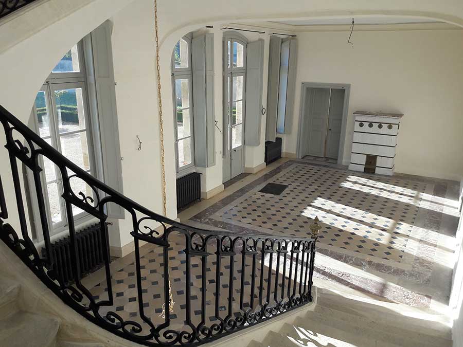 Travaux peinture, rénovation patrimoine et bâtiment ancien au château d'Ennery dans le 95