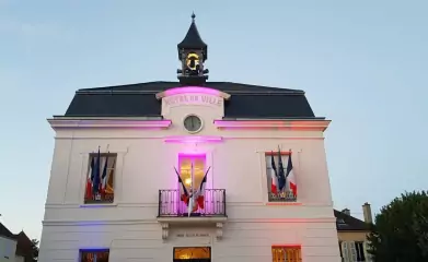 Hôtel de ville Auvers-sur-Oise image 3