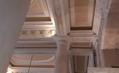 Hall d'entrée de l'hotel de ville de Levallois-Perret image 4