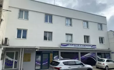 Ravalement de façade espace Carnot, Pontoise image 2